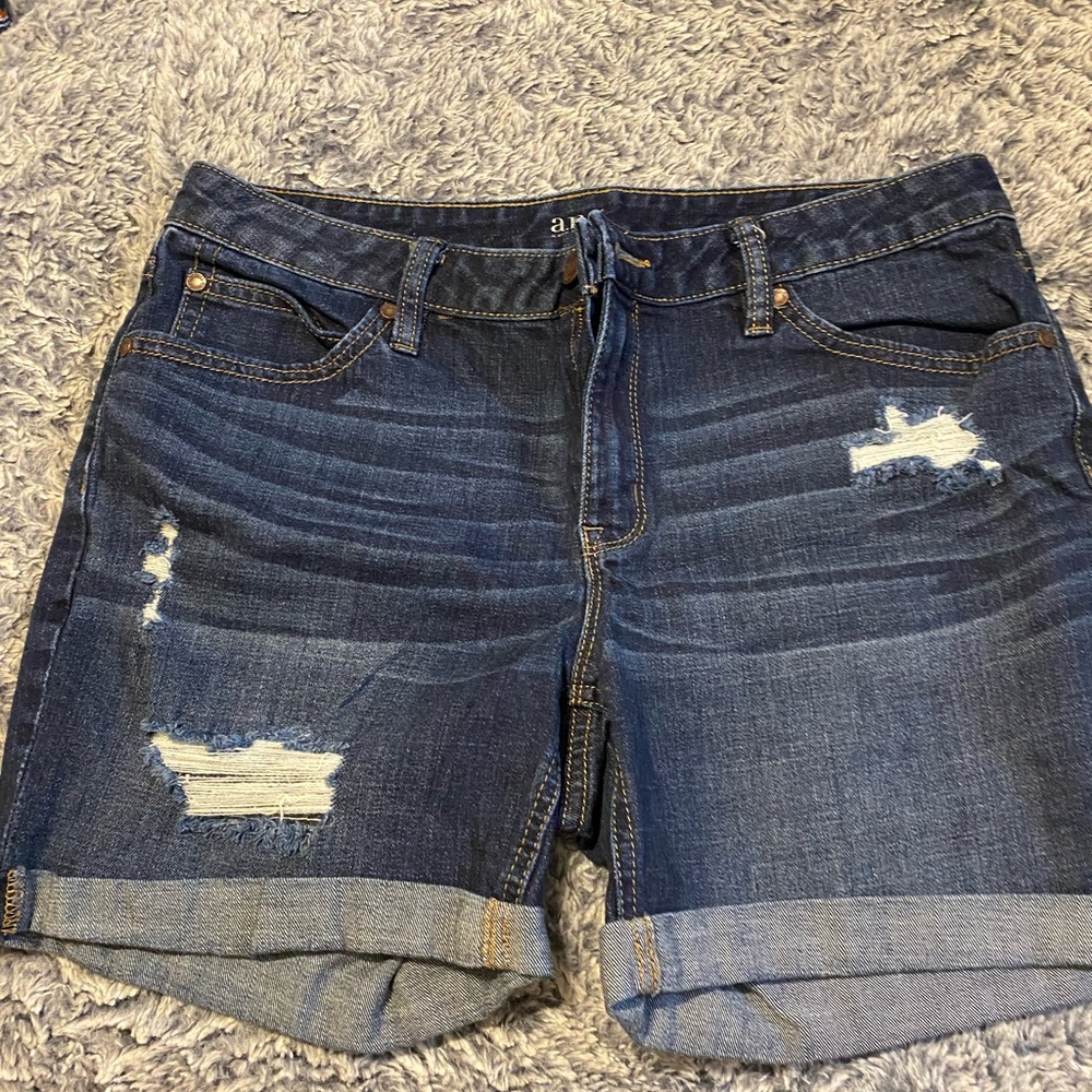 Ana size 6 - Picture 2 of 3